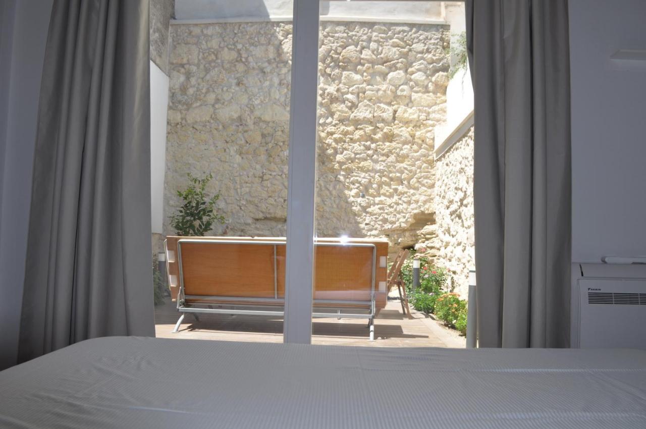 Casa Di Mario Appartamento In Centro Storico Con Due Camere Da Letto E Terrazze Cagliari Exterior foto